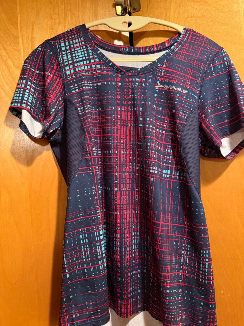 Brooks Women's Navy & Pink/Red Short Sleeve Running Tee